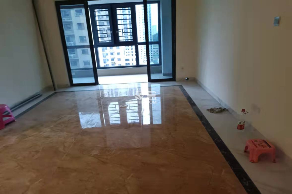 碧桂园梓山府  3室2厅2卫    2600.0元/月 碧桂园梓山府  3室2厅2卫    2600.0元/月室内图