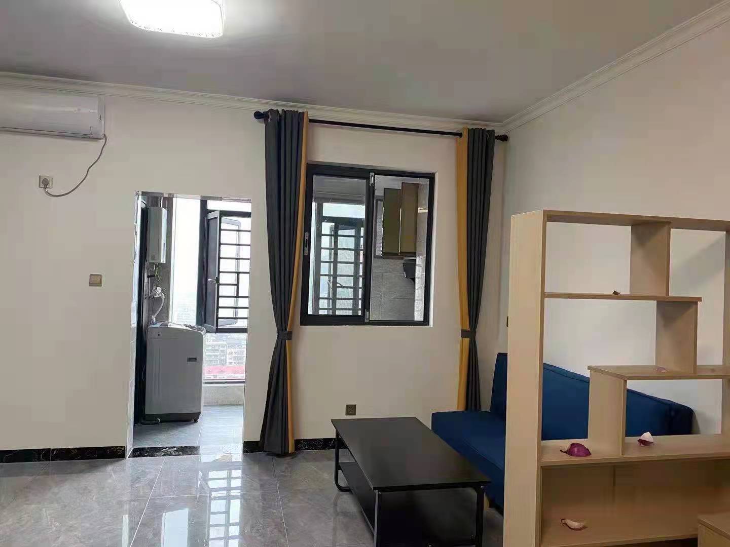 大同芙蓉二期(芙蓉广场)  1室1厅1卫    1500.0元/月 大同芙蓉二期(芙蓉广场)  1室1厅1卫    1500.0元/月室内图