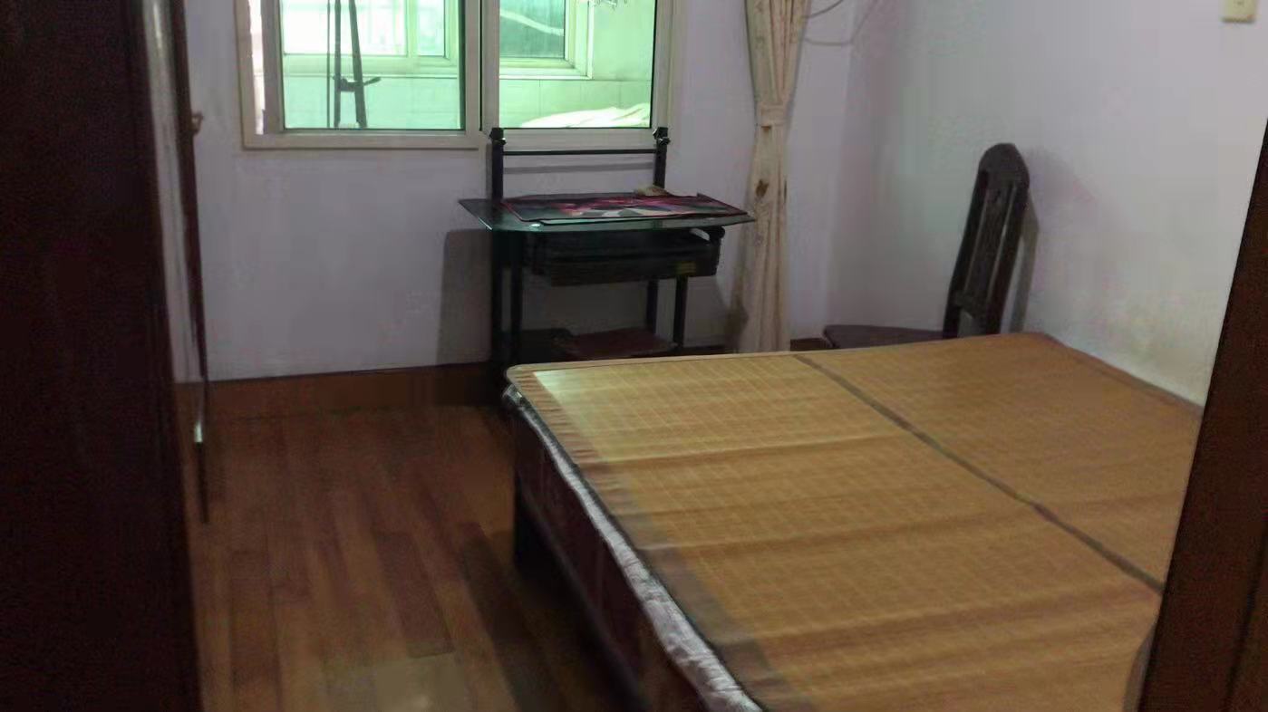 跃进村 0室0厅0卫 1000.0元/月 跃进村 0室0厅0卫 1000.0元/月室内图