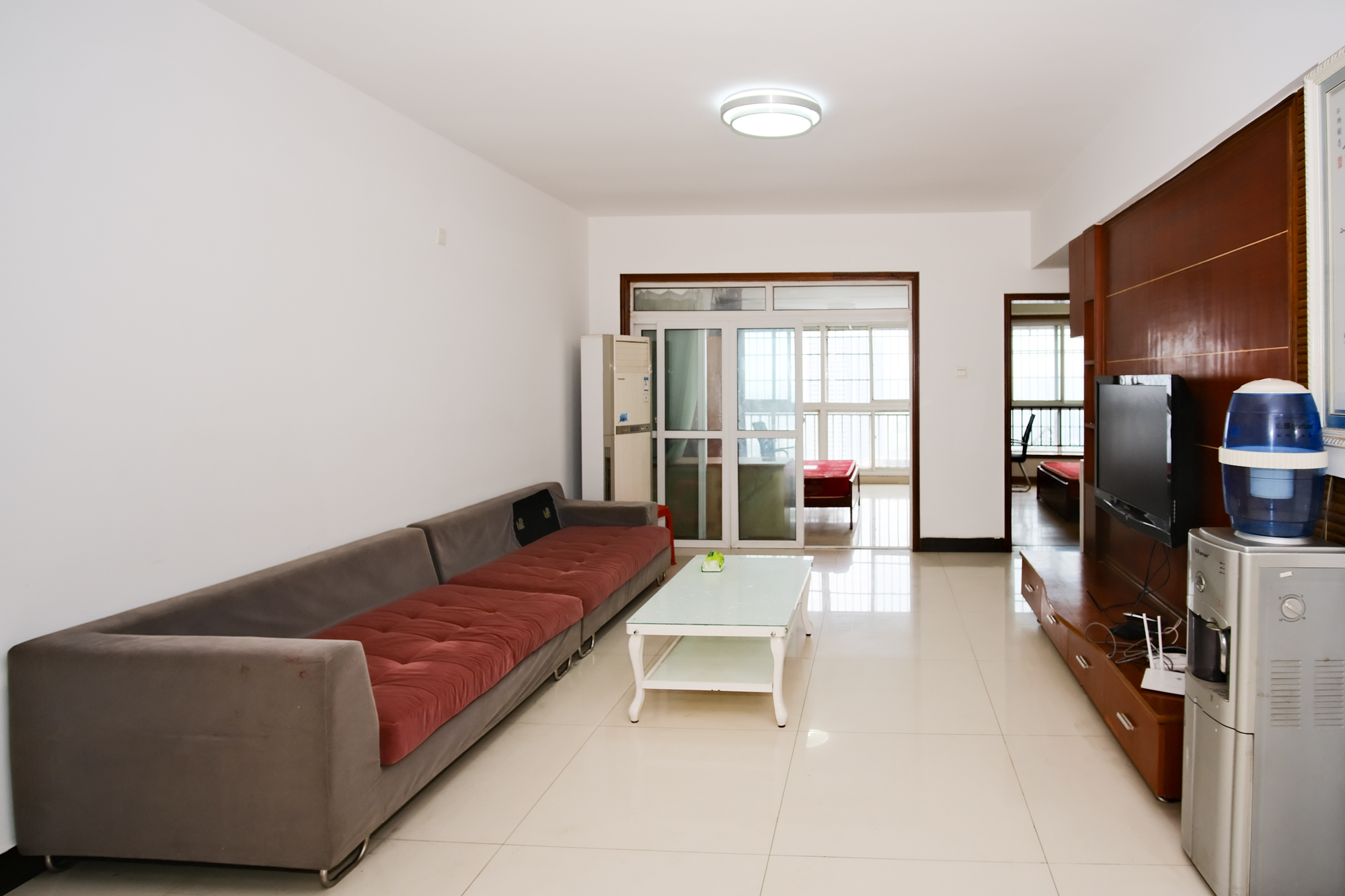 未来现代城  3室2厅1卫    70.0万客厅