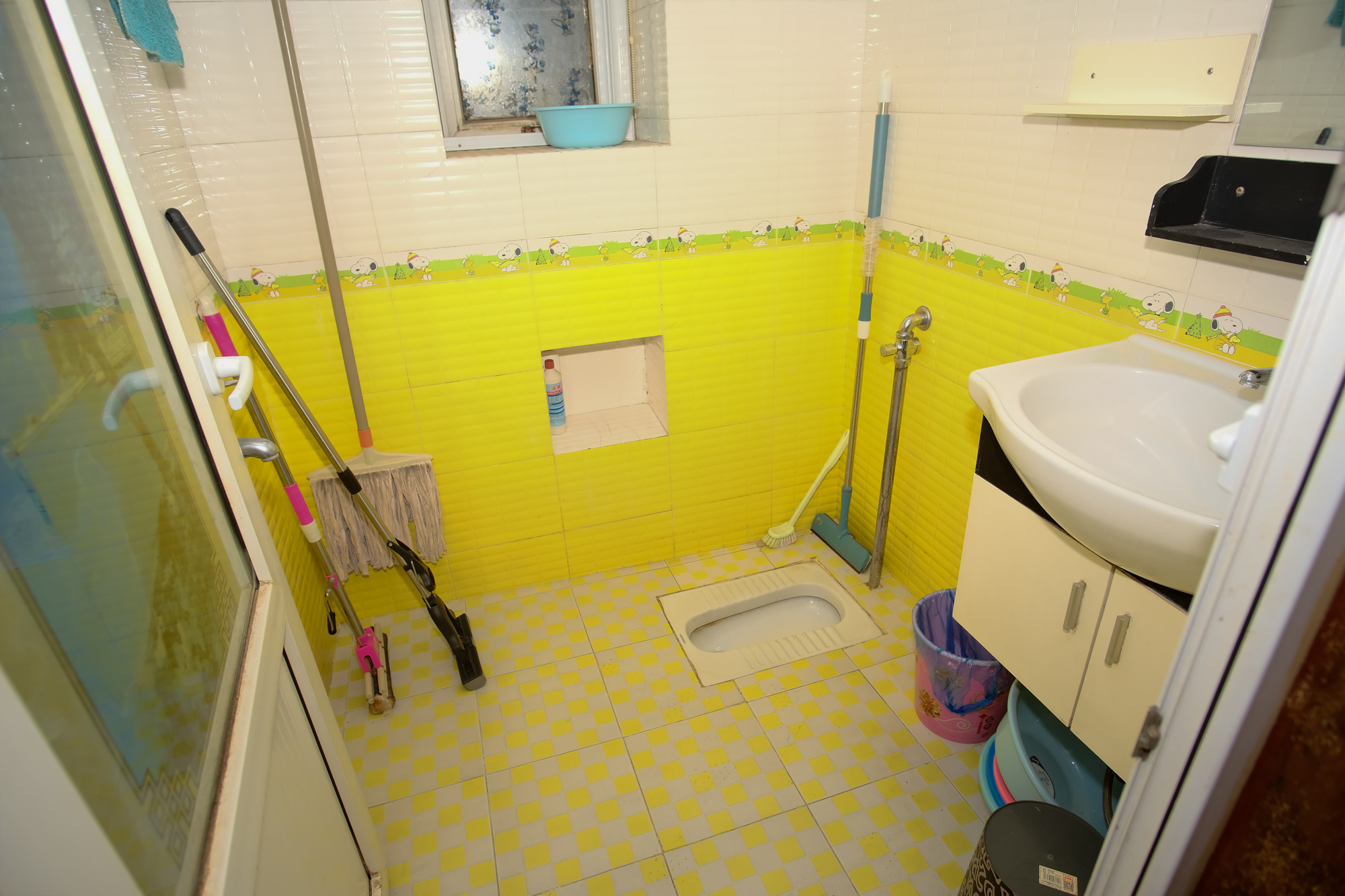 未来现代城  3室2厅1卫    70.0万卫生间