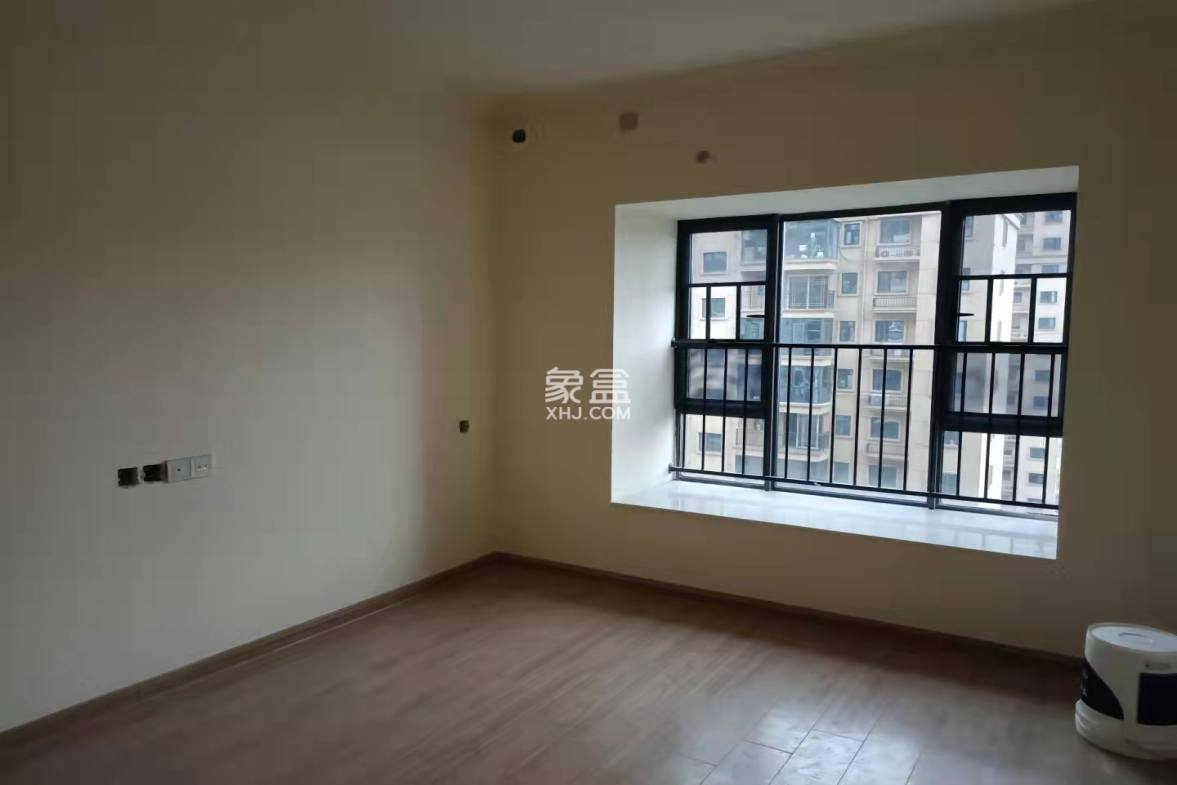 碧桂园梓山府  3室2厅2卫    2600.0元/月 碧桂园梓山府  3室2厅2卫    2600.0元/月室内图