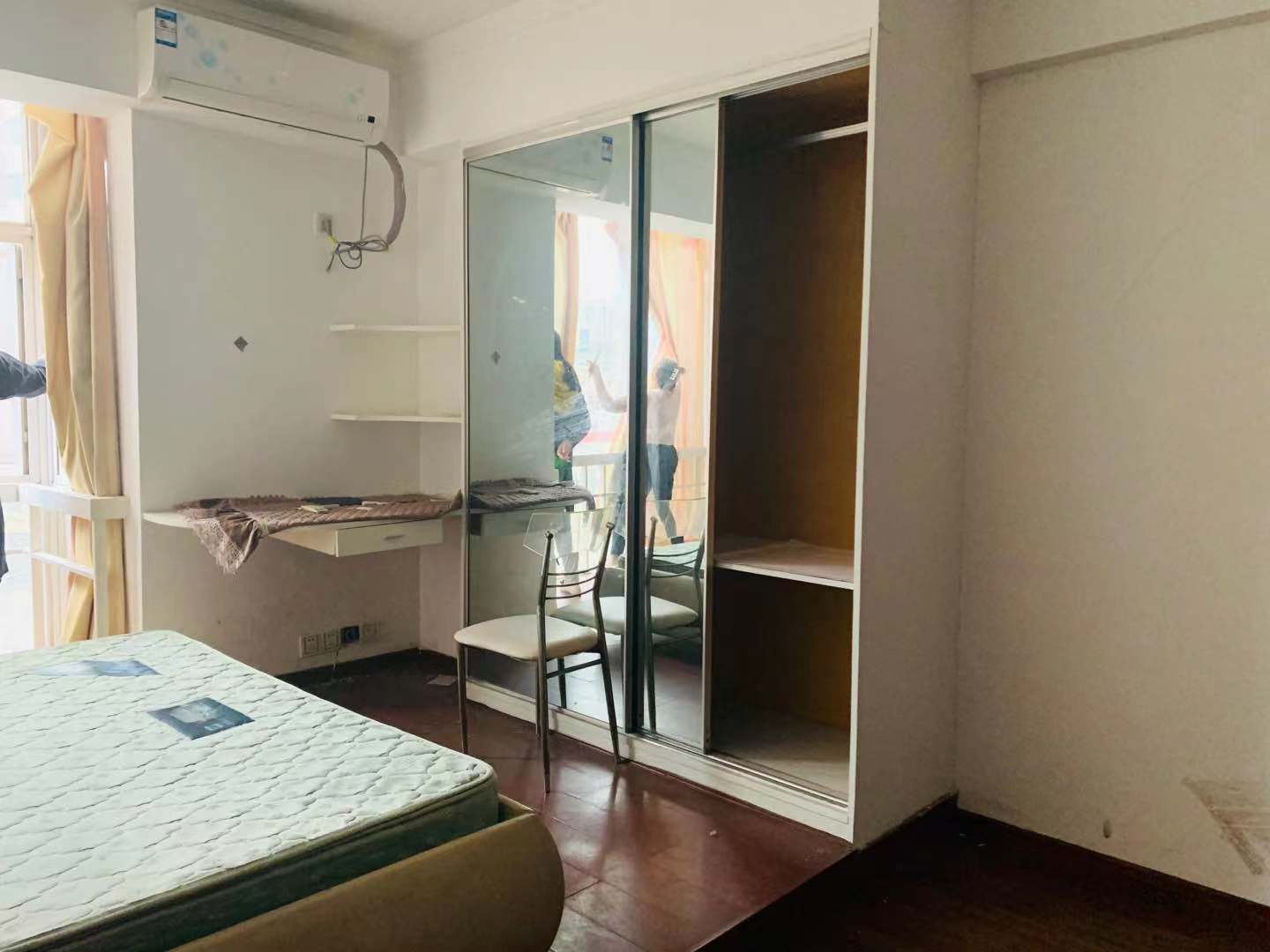 英尚国际 1室1厅1卫 2300.0元/月 英尚国际 1室1厅1卫 2300.0元/月室内图