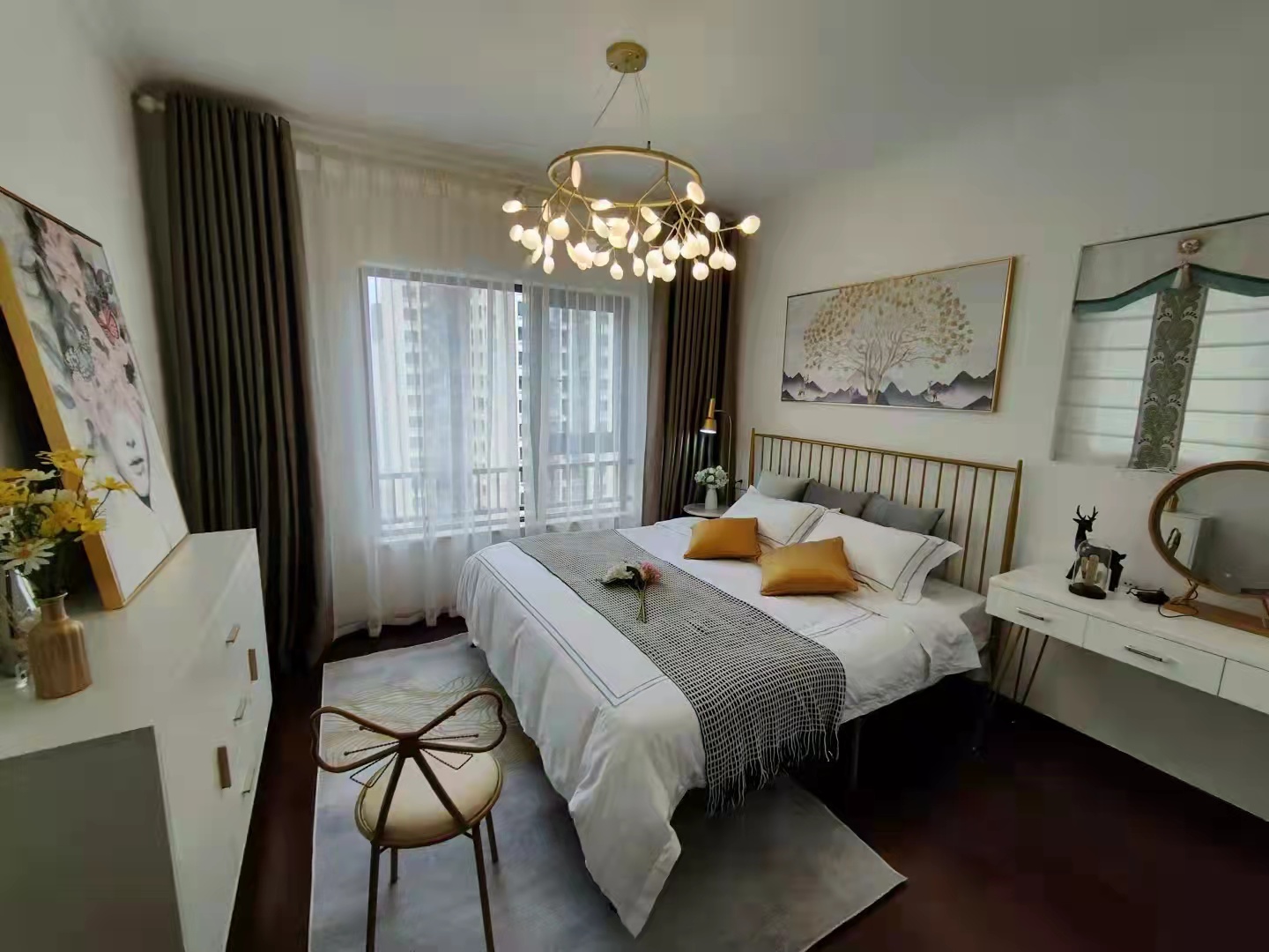 万科翡翠公园  3室2厅2卫    4500.0元/月 万科翡翠公园  3室2厅2卫    4500.0元/月室内图