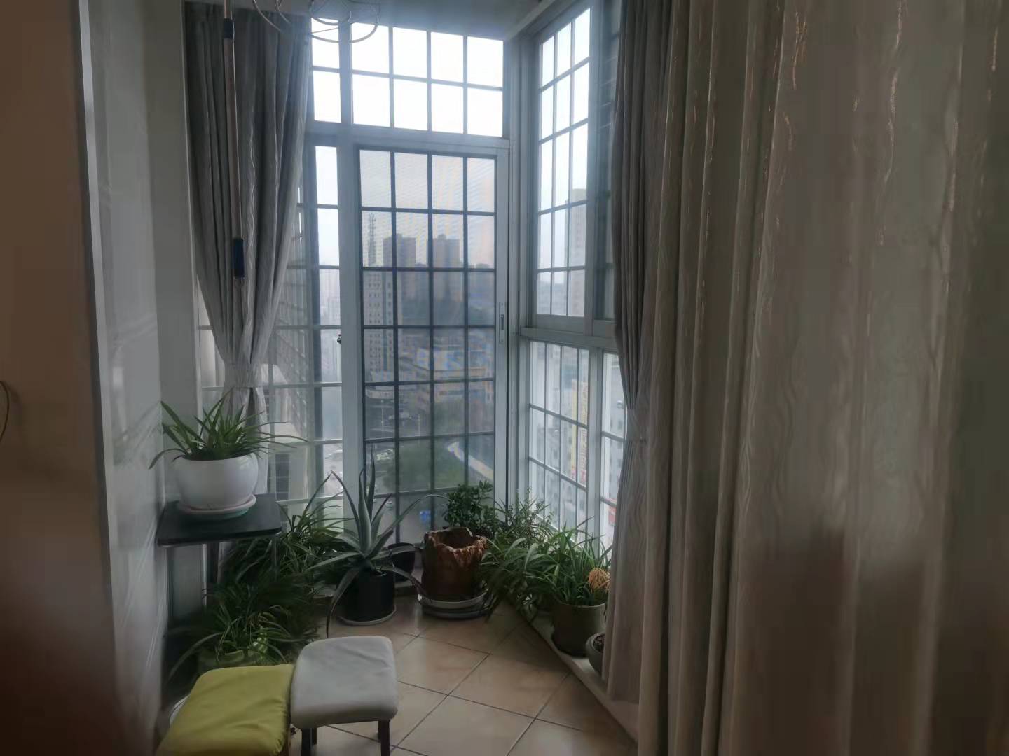 星达馨都 3室2厅2卫 73.8万 星达馨都 3室2厅2卫 73.8万卧室