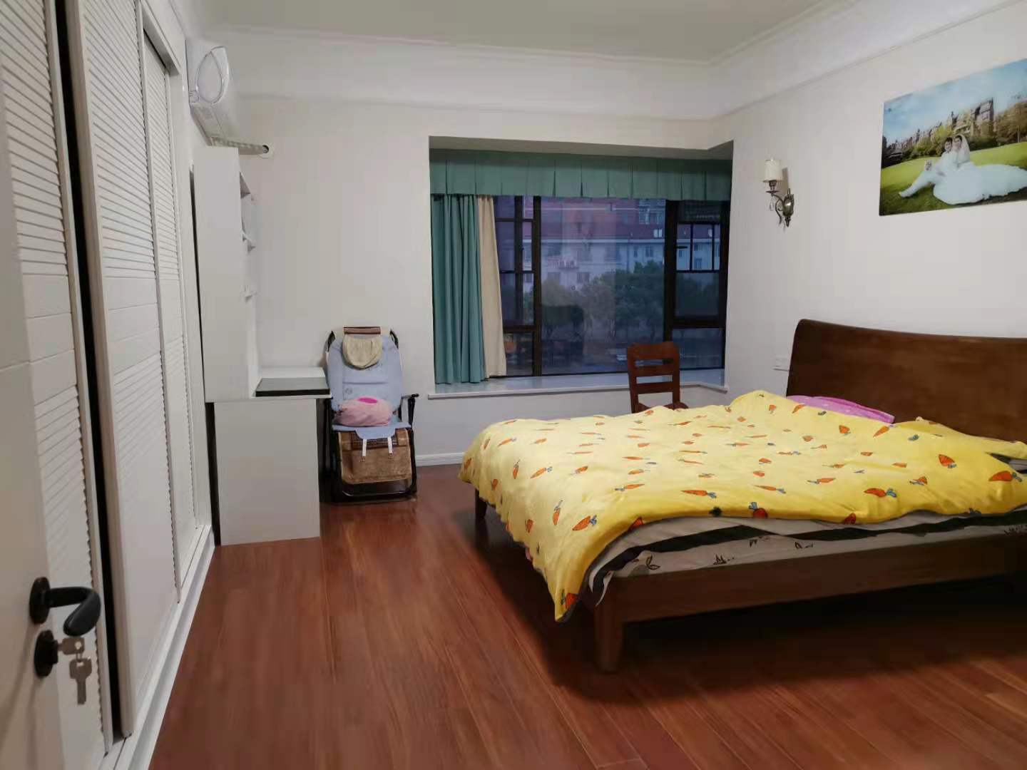 东方壹品  4室2厅2卫    3800.0元/月室内图