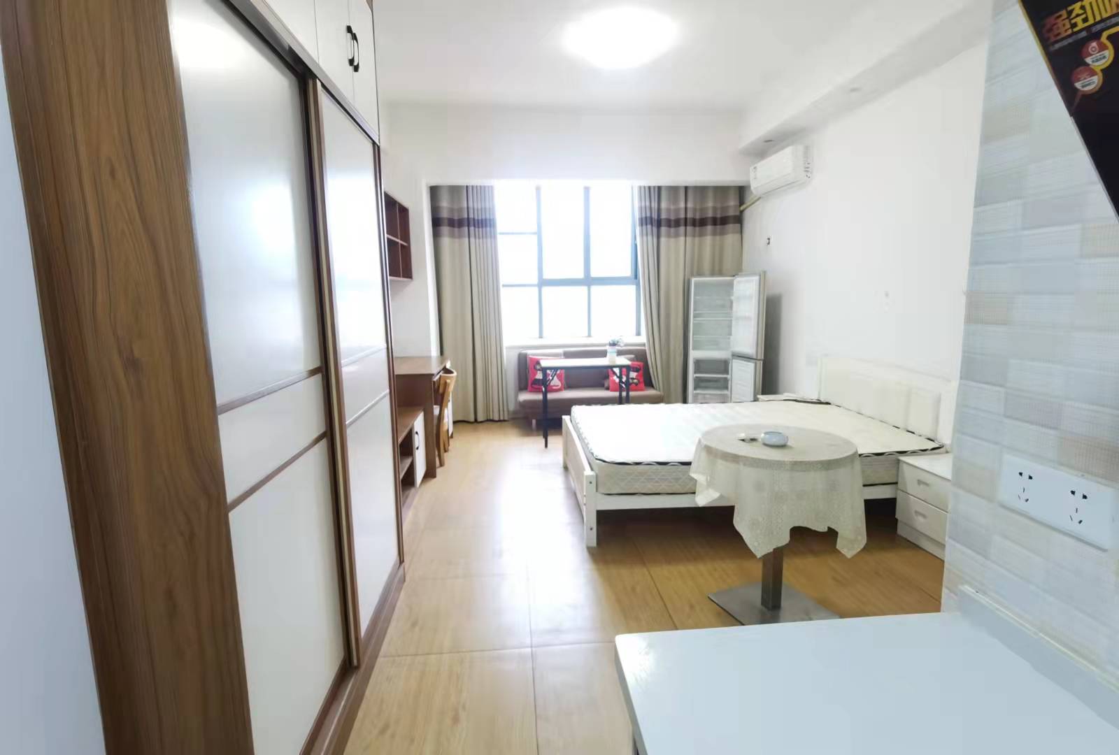 桥南创业大厦  1室1厅1卫    28.8万 桥南创业大厦  1室1厅1卫    28.8万客厅