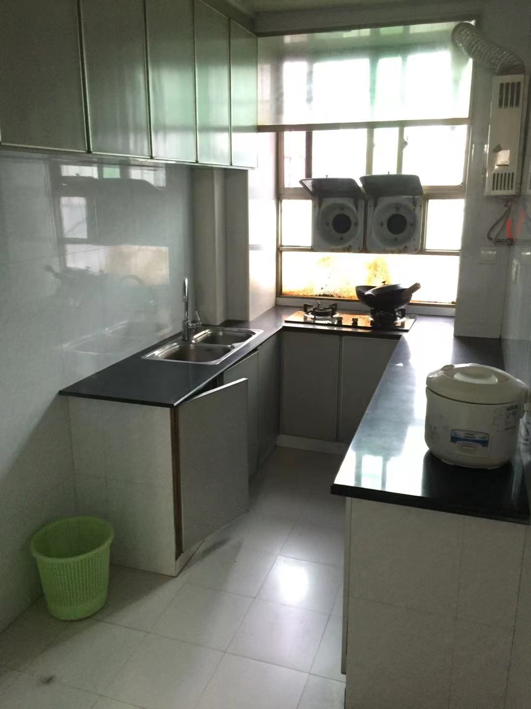 联合花苑 3室2厅2卫 1500.0元/月 联合花苑 3室2厅2卫 1500.0元/月室内图