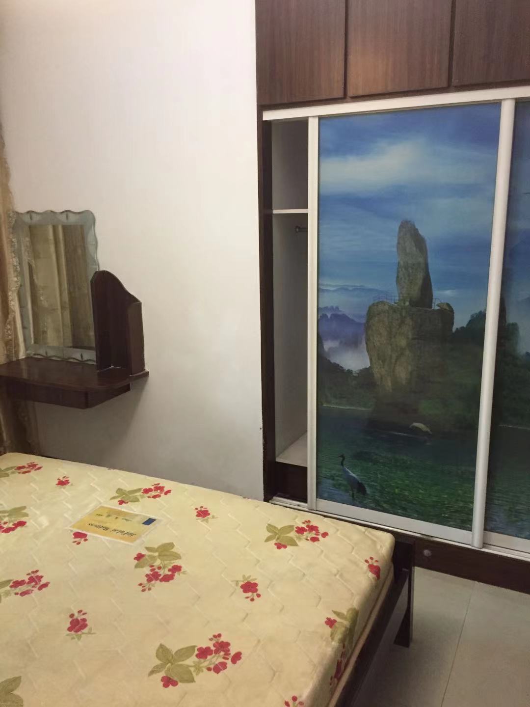 联合花苑 3室2厅2卫 1500.0元/月 联合花苑 3室2厅2卫 1500.0元/月室内图