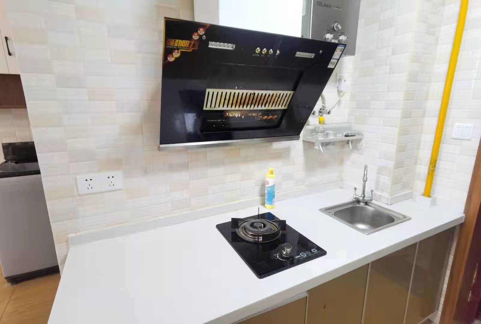 桥南创业大厦  1室1厅1卫    28.8万 桥南创业大厦  1室1厅1卫    28.8万卧室