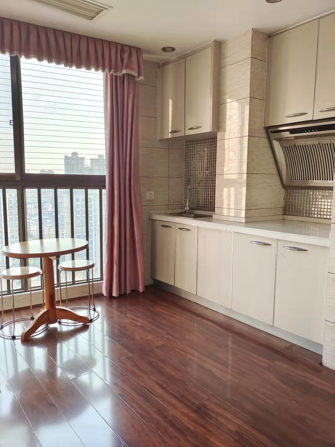 天伦城金三角 1室1厅1卫 1500.0元/月 天伦城金三角 1室1厅1卫 1500.0元/月室内图