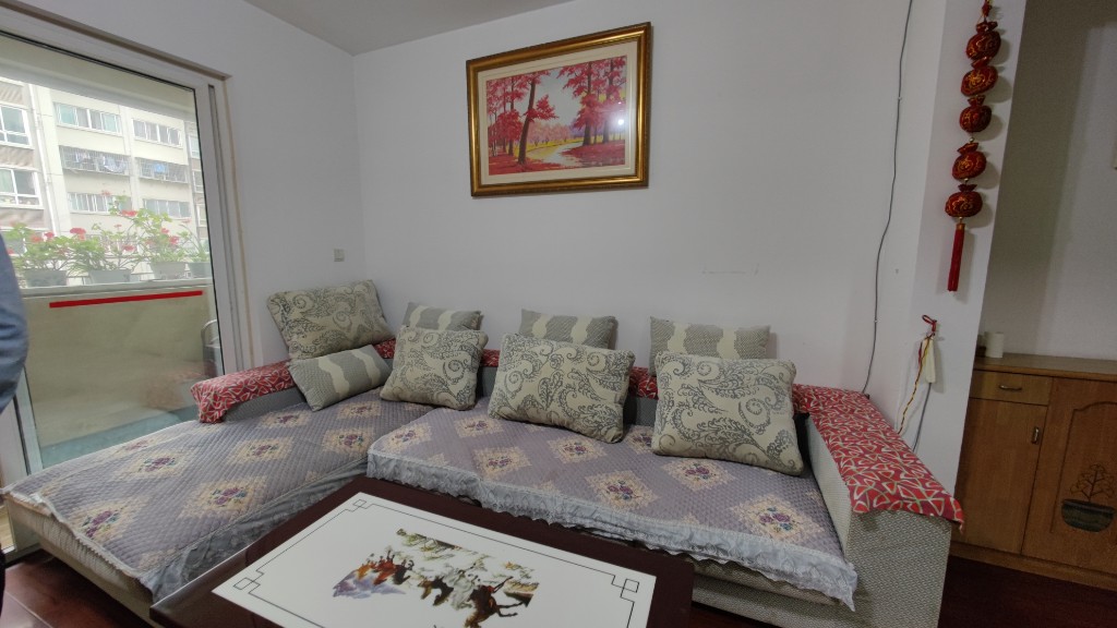 南湖锦苑 2室2厅1卫 2100.0元/月 南湖锦苑 2室2厅1卫 2100.0元/月室内图