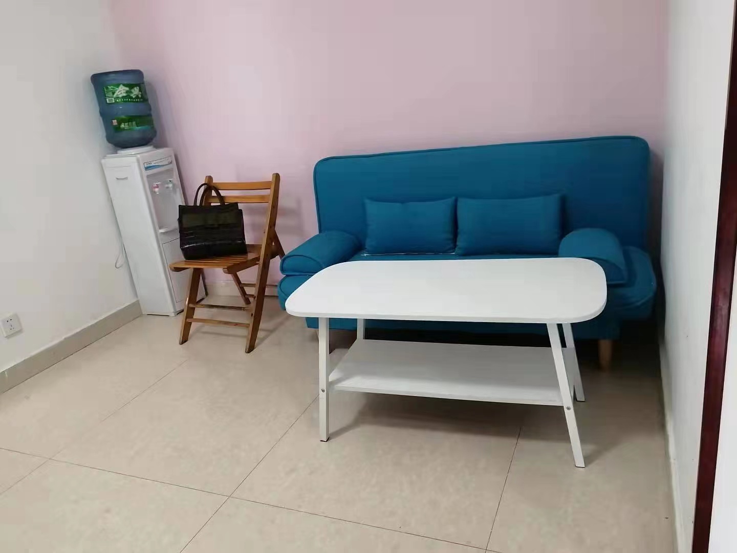 河池新居 2室1厅1卫 2000.0元/月 河池新居 2室1厅1卫 2000.0元/月室内图