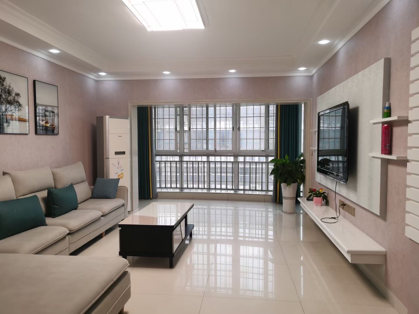 顺鑫佳园  4室2厅2卫    71.8万 顺鑫佳园  4室2厅2卫    71.8万室内图1