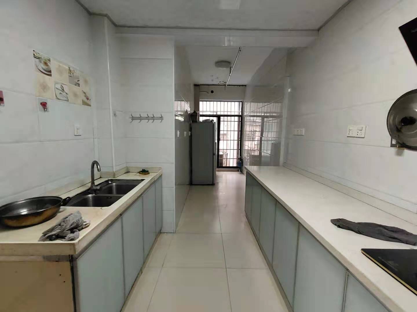 禧诚雁巢 3室2厅2卫 85.00万 禧诚雁巢 3室2厅2卫 85.00万客厅