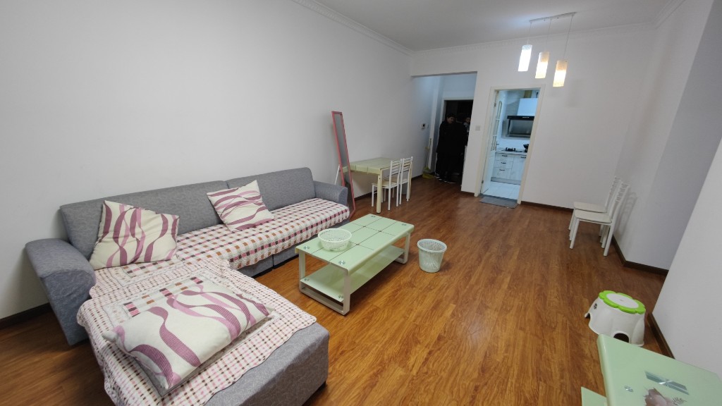 远大中央公园一期  2室1厅1卫    2200.0元/月 远大中央公园一期  2室1厅1卫    2200.0元/月室内图