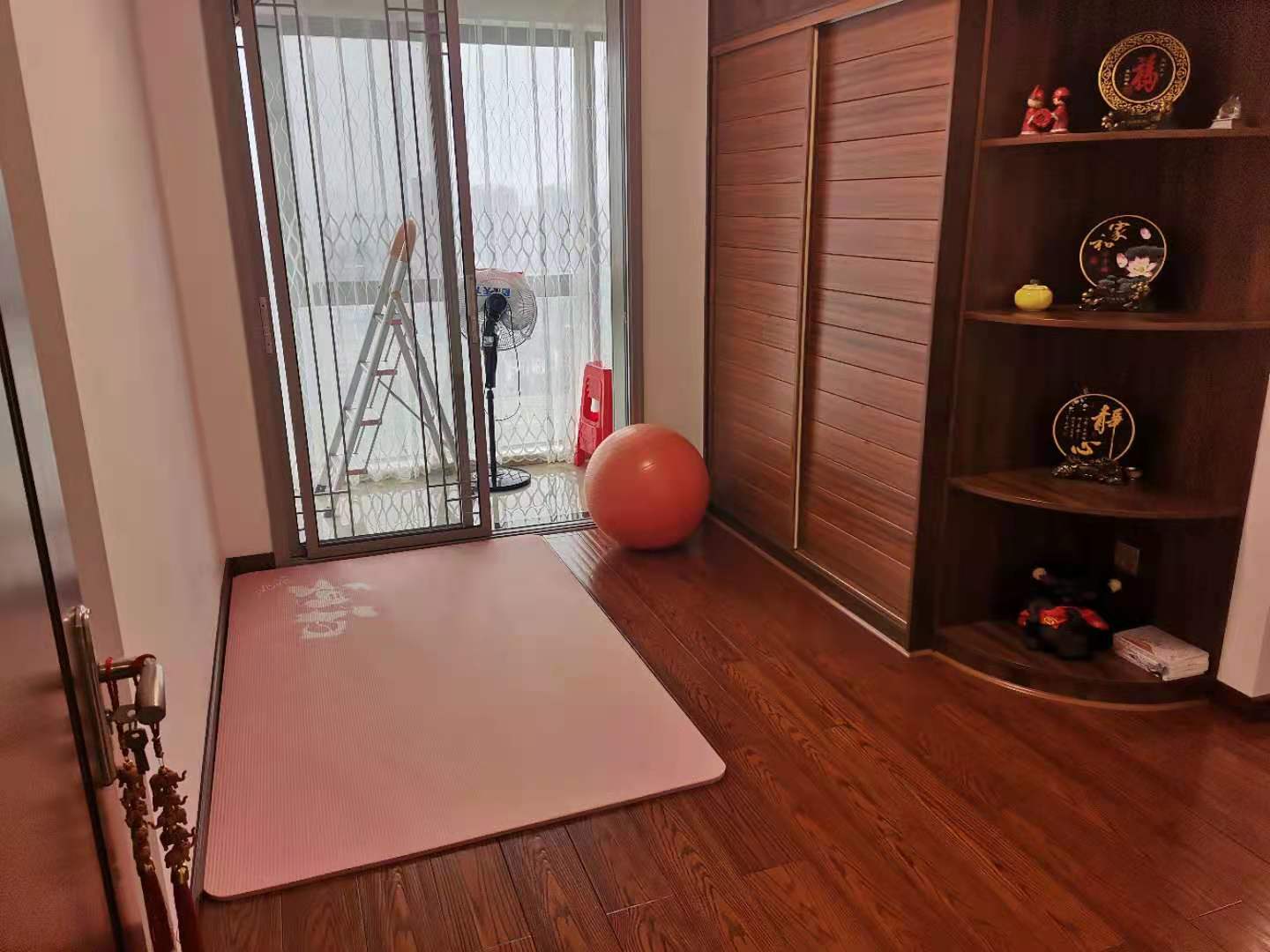 资江明珠  3室2厅2卫   93.80万小区图