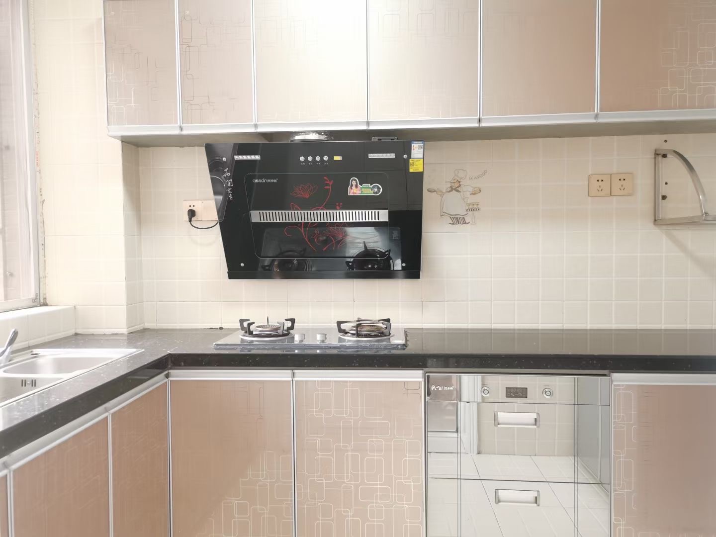 顺鑫佳园  4室2厅2卫    71.8万 顺鑫佳园  4室2厅2卫    71.8万客厅