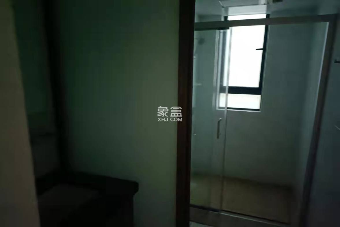 碧桂园梓山府  3室2厅2卫    2300.0元/月 碧桂园梓山府  3室2厅2卫    2300.0元/月室内图