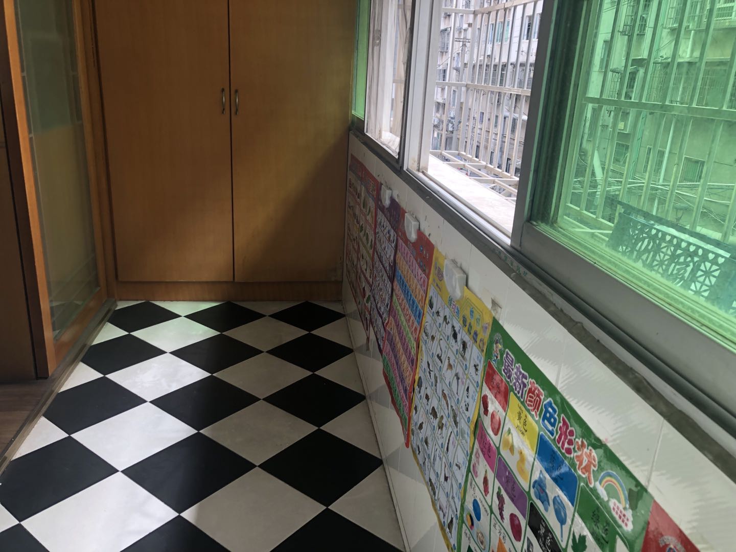 云里小区 3室2厅2卫 1650.0元/月 云里小区 3室2厅2卫 1650.0元/月室内图