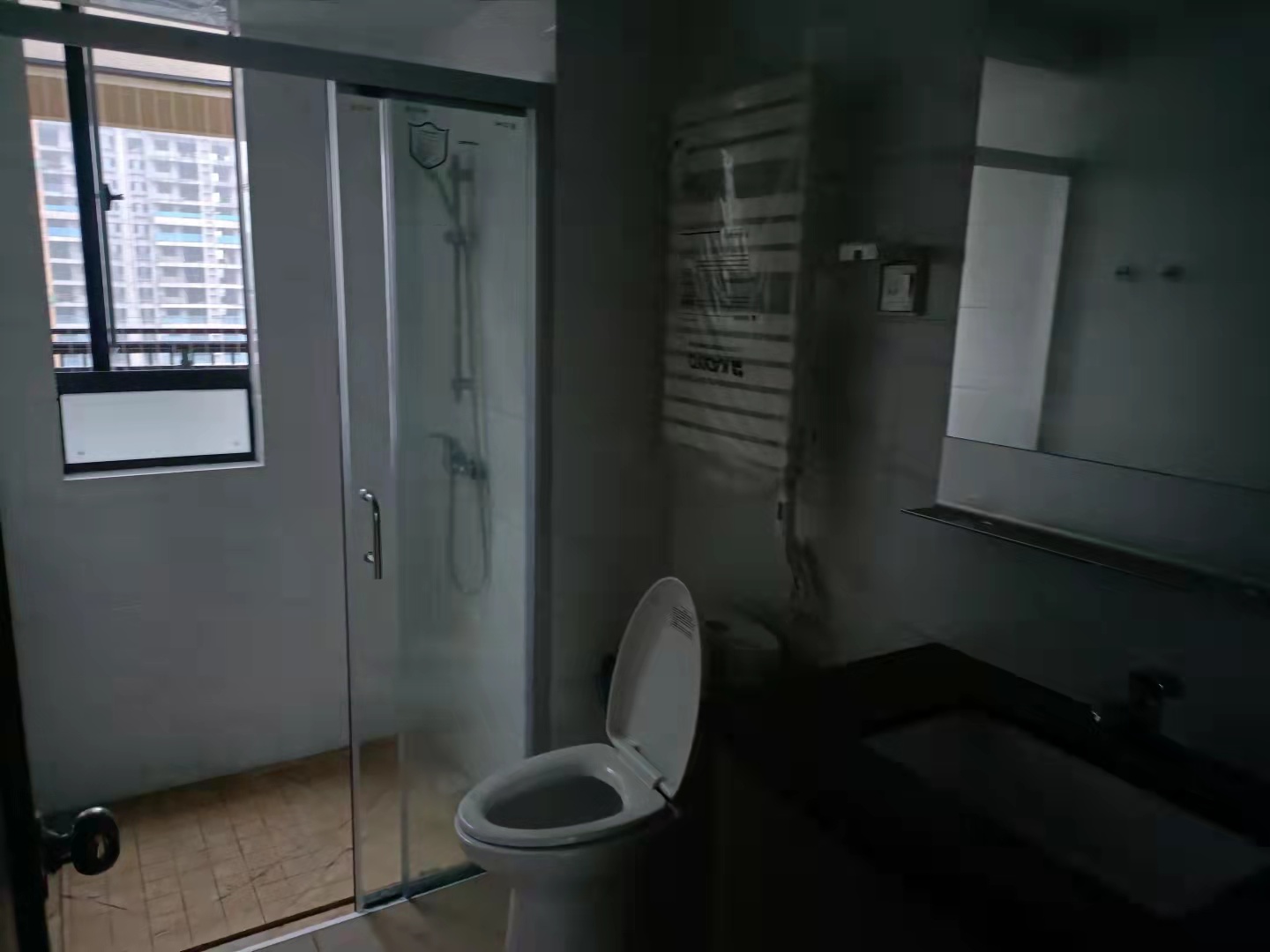 碧桂园梓山府  3室2厅2卫    2300.0元/月 碧桂园梓山府  3室2厅2卫    2300.0元/月室内图