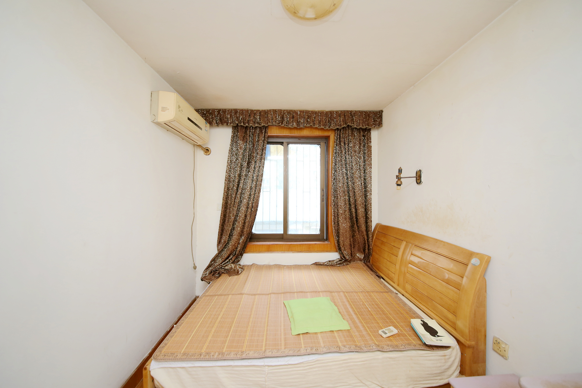 长勘小区 2室1厅1厨1卫 66.00万卧室A