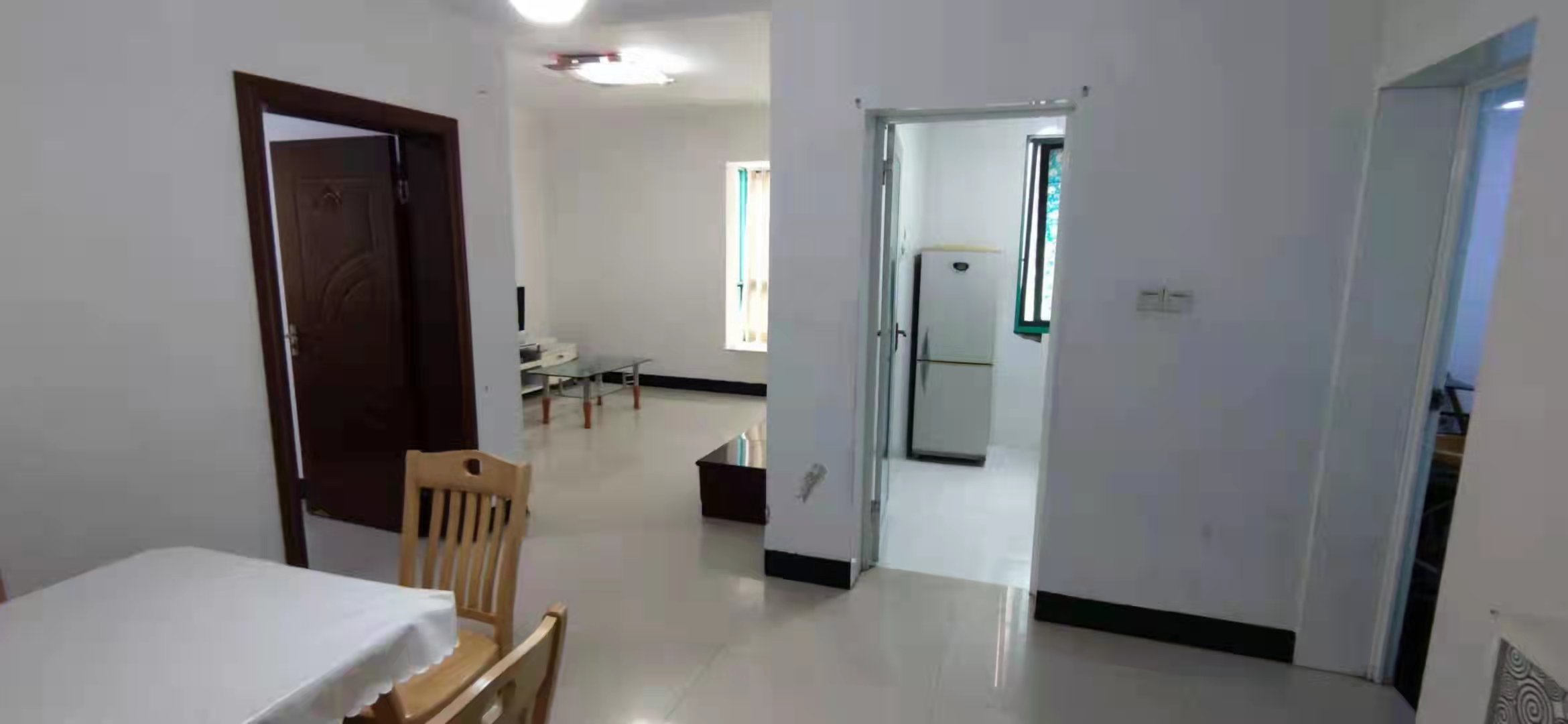 紫轩花苑  2室2厅1卫    1450.0元/月 紫轩花苑  2室2厅1卫    1450.0元/月