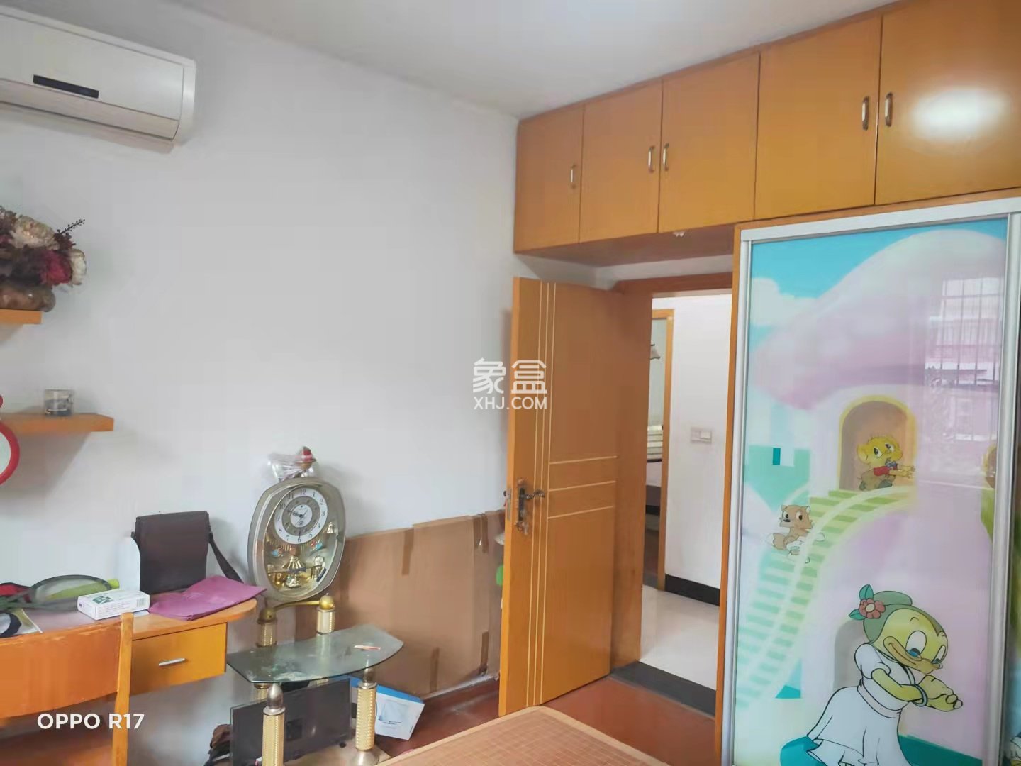 湘环苑  3室2厅2卫   38.00万客厅
