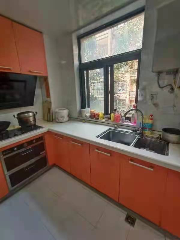 桂花名城 2室2厅1卫 46.8万 桂花名城 2室2厅1卫 46.8万客厅