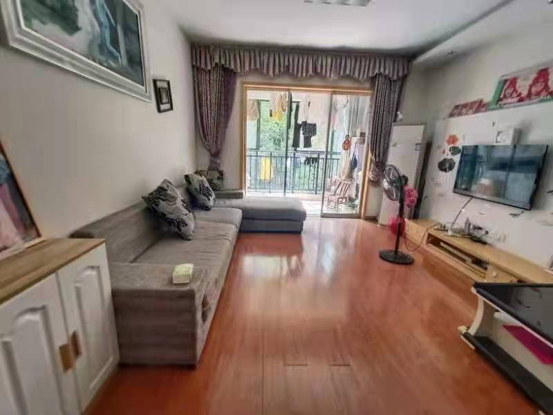 桂花名城 2室2厅1卫 46.8万 桂花名城 2室2厅1卫 46.8万客厅