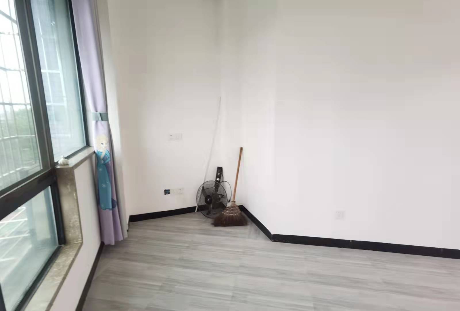 金广茗厦 1室1厅1卫 1000.0元/月 金广茗厦 1室1厅1卫 1000.0元/月室内图