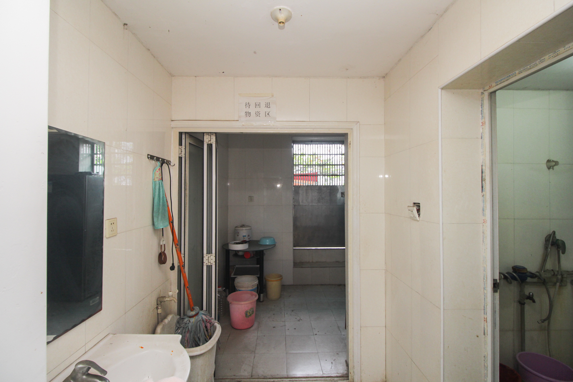 德馨園  3室2廳2衛(wèi)    101.0萬陽臺