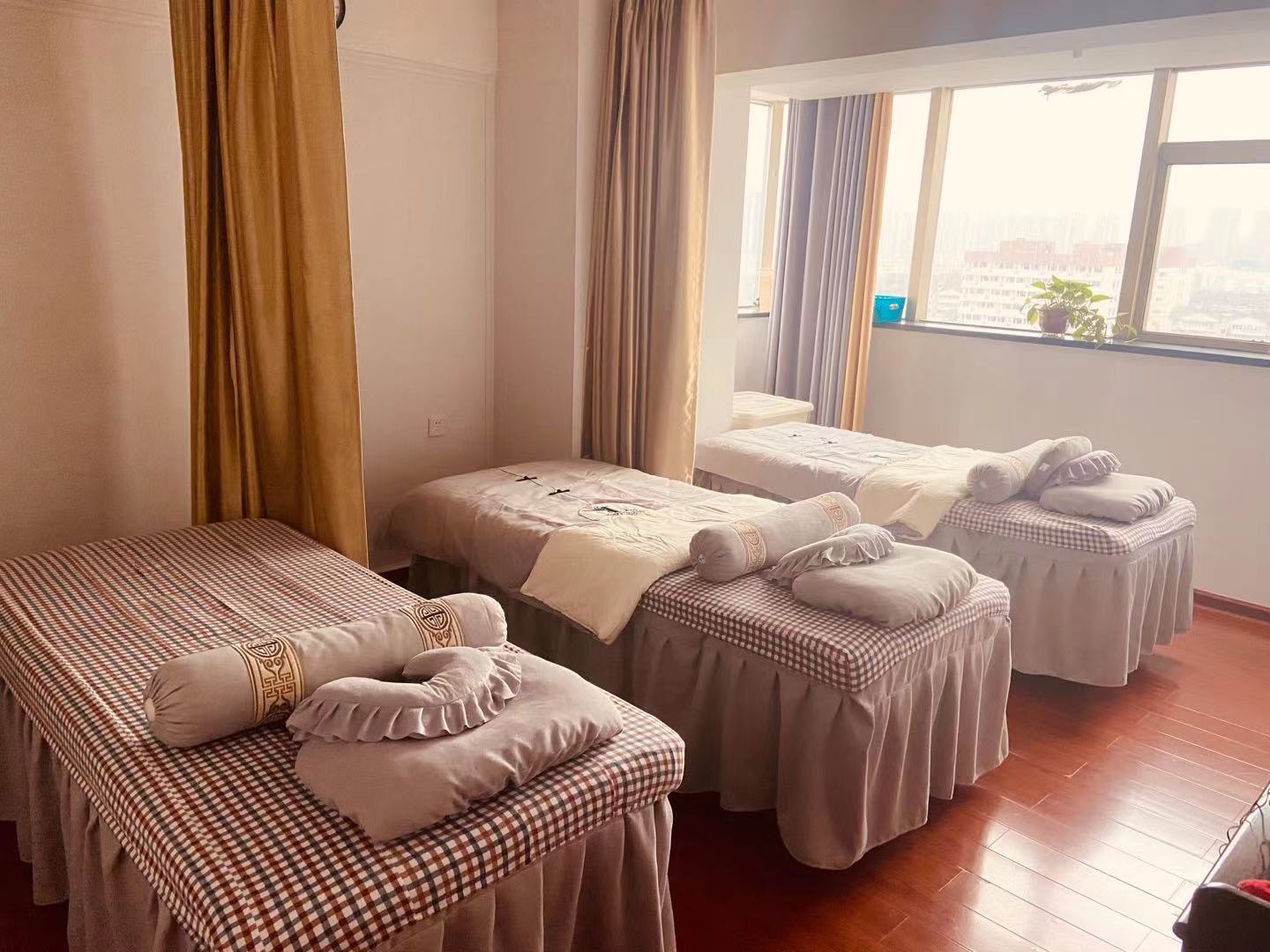 鼎喜大厦 2室2厅1卫 2000.0元/月 鼎喜大厦 2室2厅1卫 2000.0元/月室内图