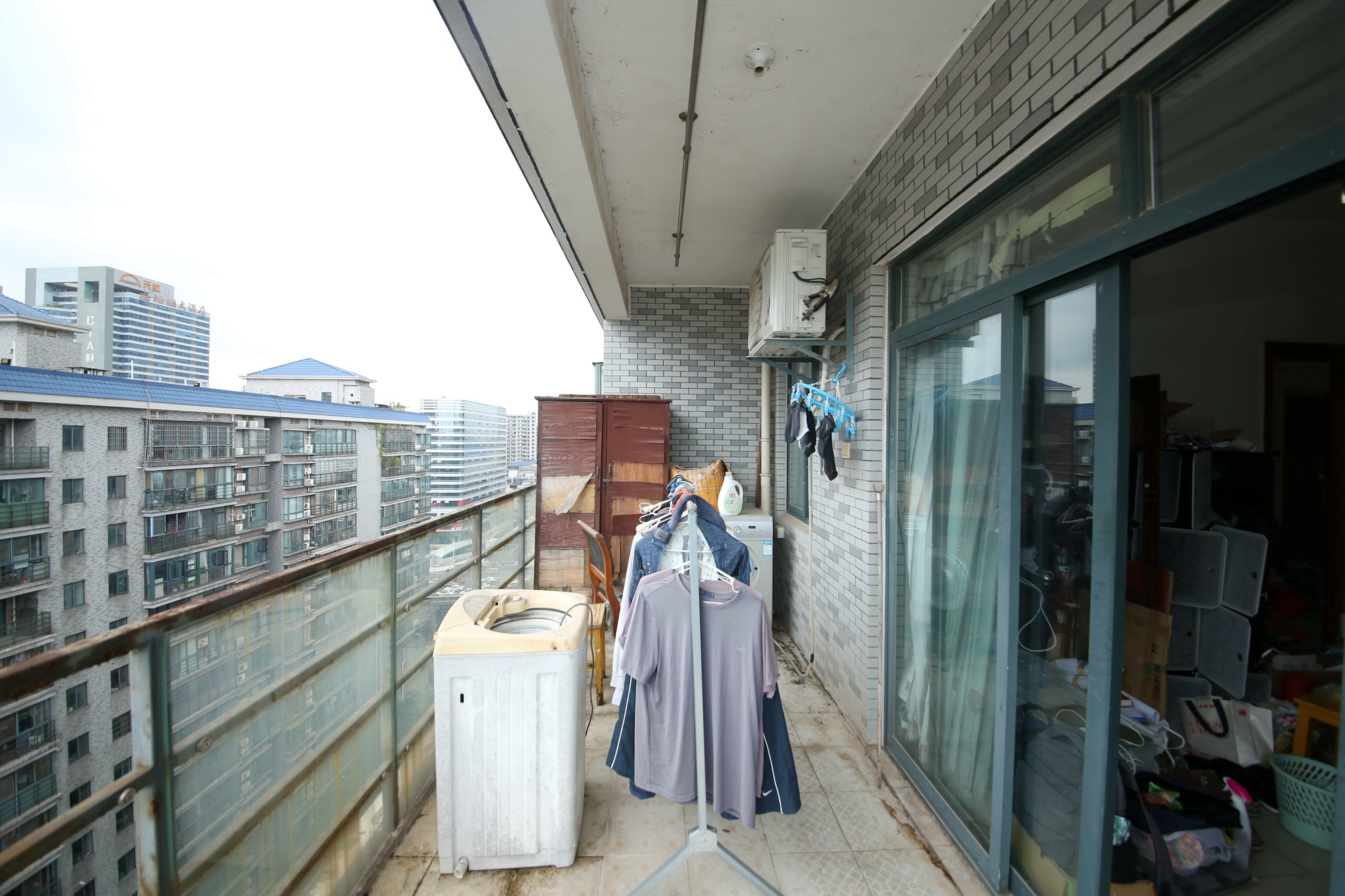 通泰梅岭苑  2室1厅1卫    100.0万阳台