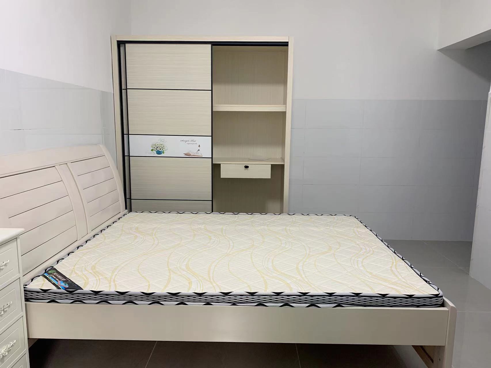 新合六村 1室1厅1卫 1350.0元/月 新合六村 1室1厅1卫 1350.0元/月室内图