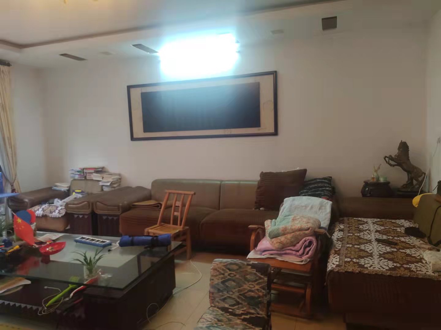 诚信花园  4室2厅2卫    77.8万 诚信花园  4室2厅2卫    77.8万室内图1