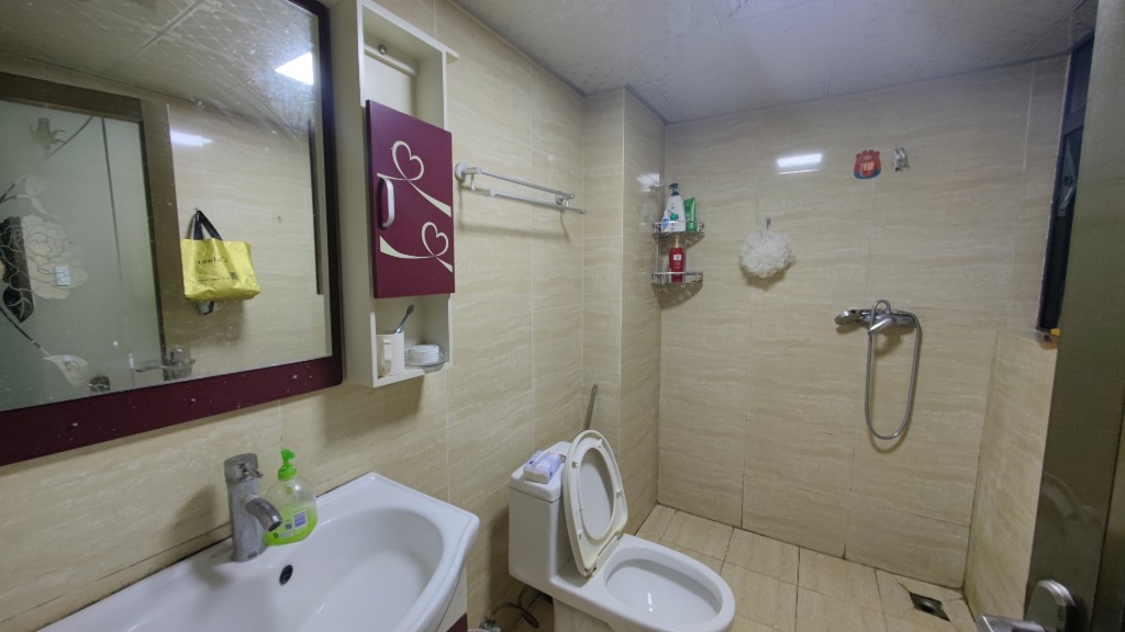 佳兆业君汇上品  2室1厅1卫    2300.0元/月 佳兆业君汇上品  2室1厅1卫    2300.0元/月室内图