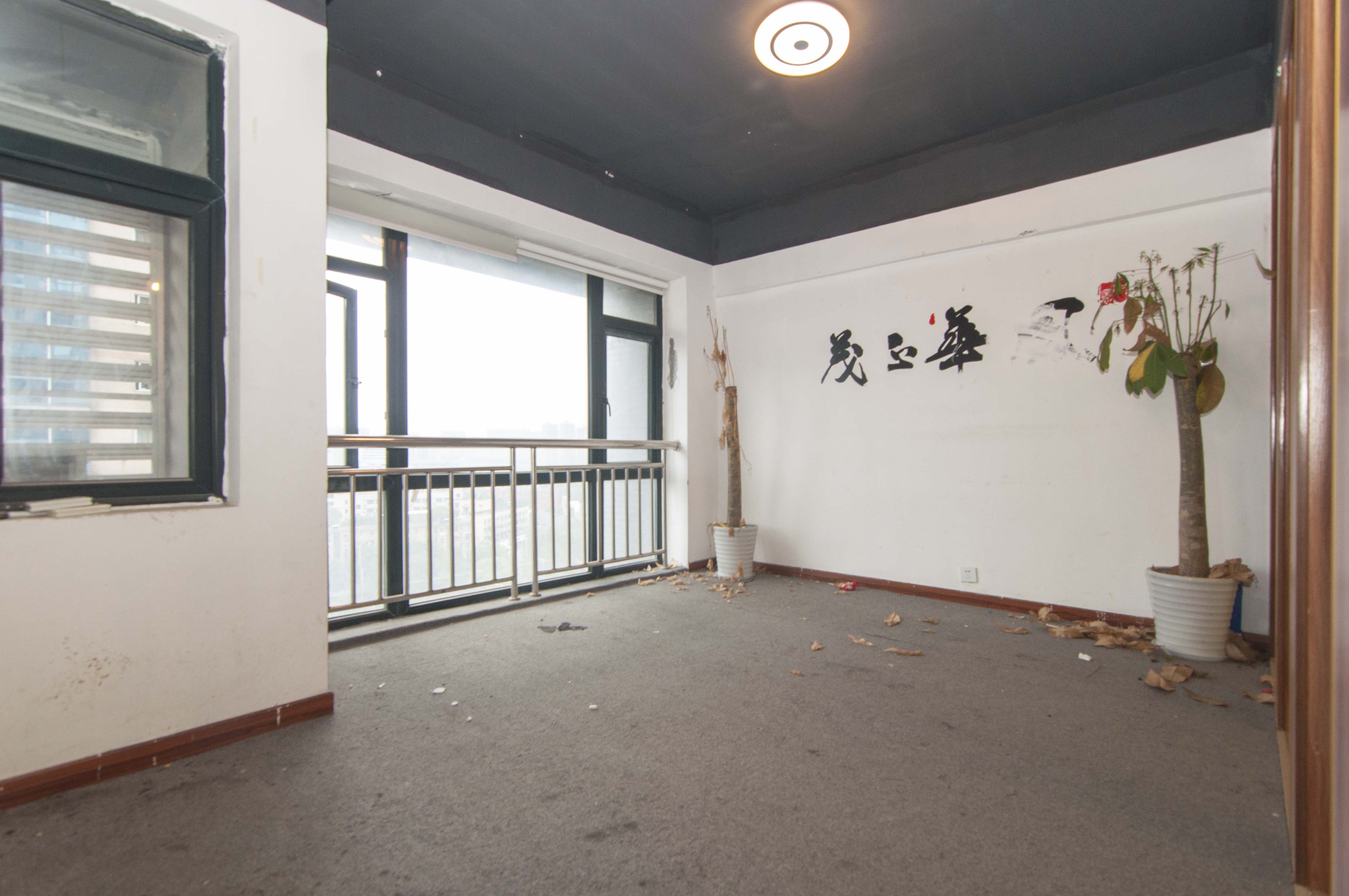 华翼府 2室1厅1厨1卫 73.99万主卧
