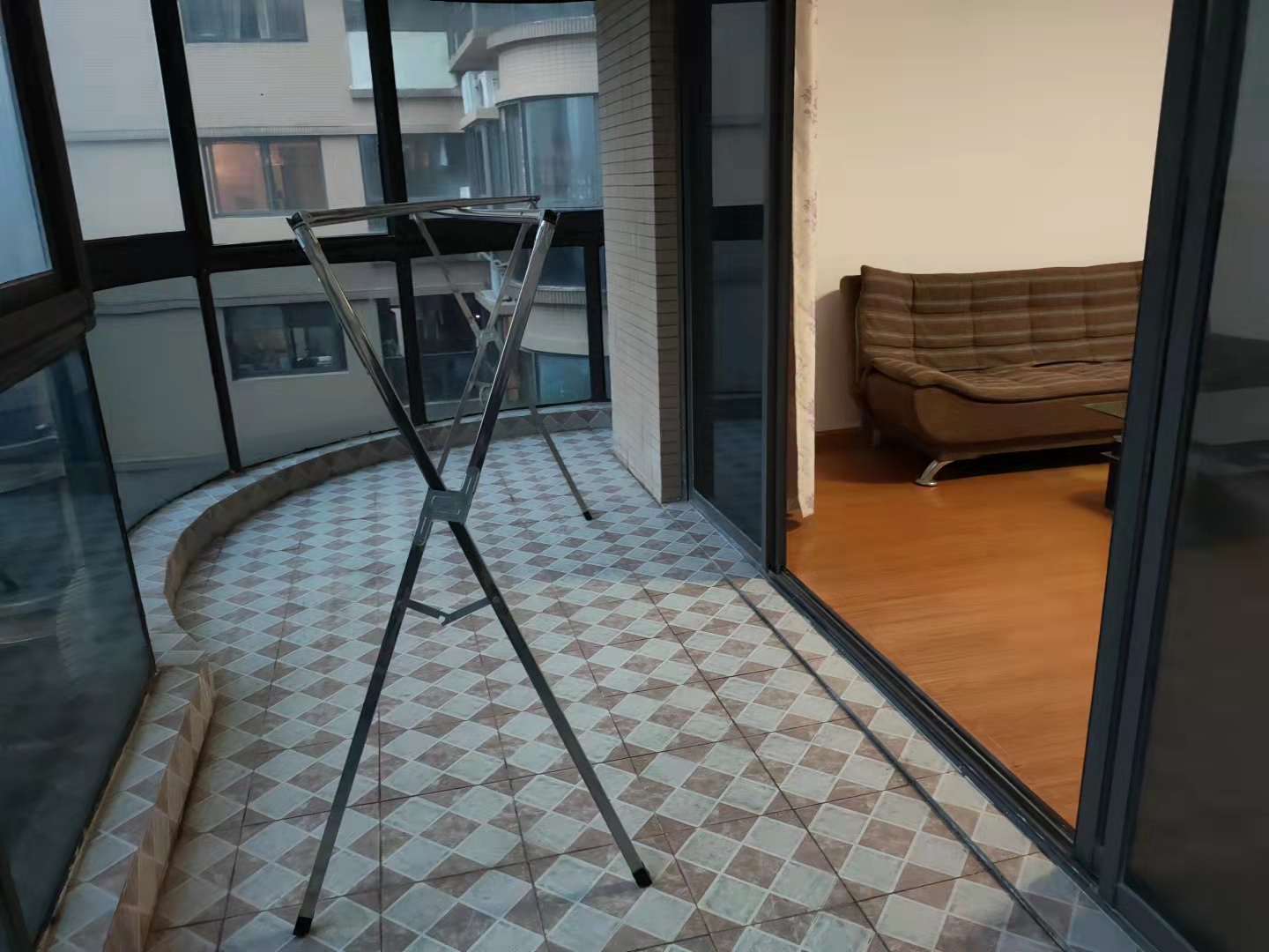 曙光泊岸 3室2厅1卫 3500.0元/月 曙光泊岸 3室2厅1卫 3500.0元/月室内图