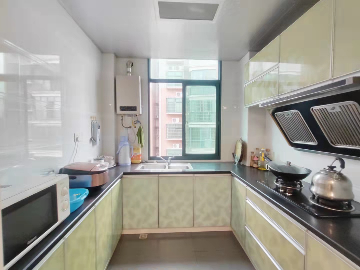 锦绣雁城 3室2厅2卫 75.0万 锦绣雁城 3室2厅2卫 75.0万客厅