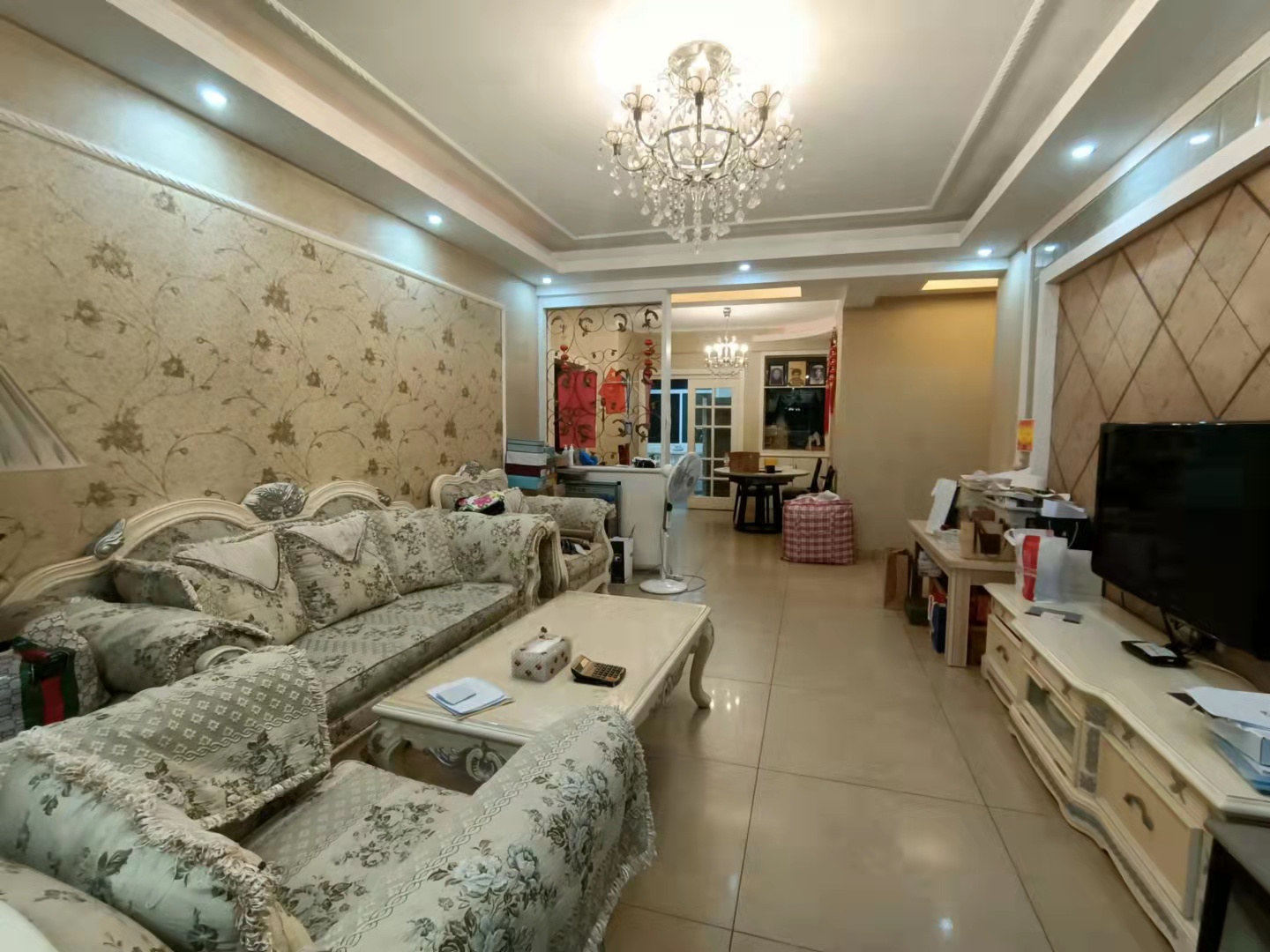 曲兰庭苑 3室2厅2卫 2600.0元/月 曲兰庭苑 3室2厅2卫 2600.0元/月户型图