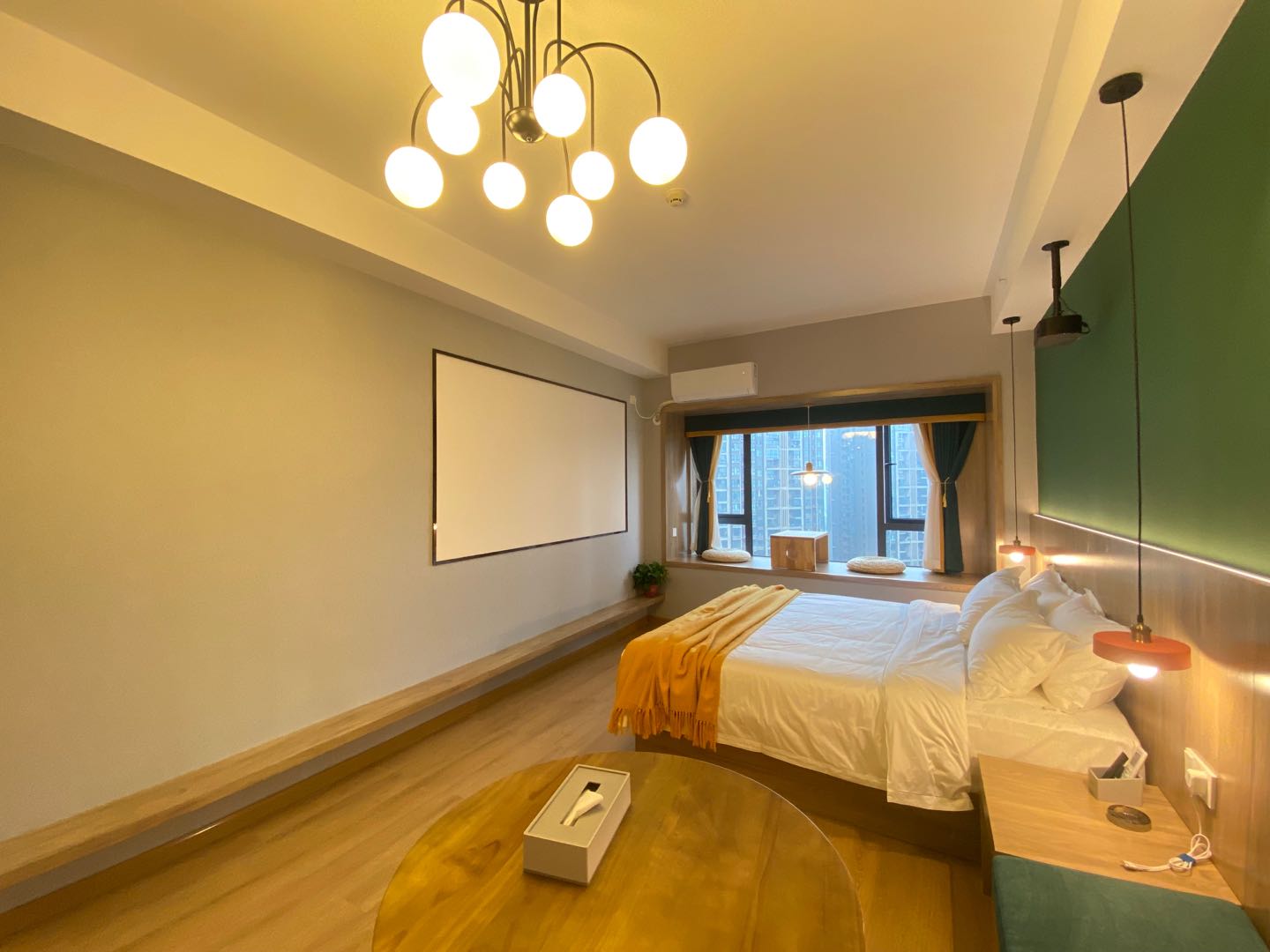 青年才郡(盈安大厦) 1室1厅1卫 3500.0元/月 青年才郡(盈安大厦) 1室1厅1卫 3500.0元/月室内图