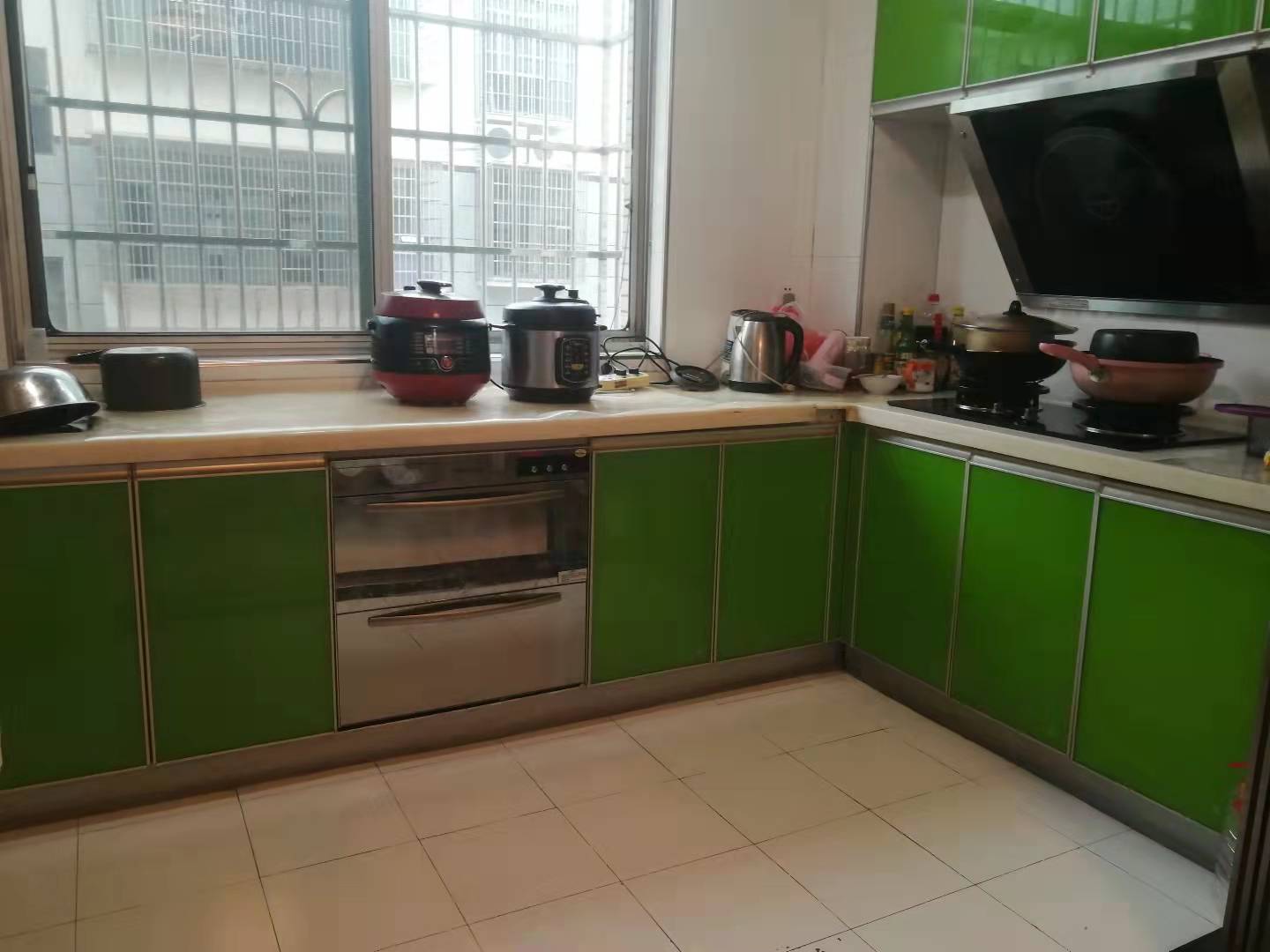 马良小区 3室2厅2卫 58.0万 马良小区 3室2厅2卫 58.0万客厅