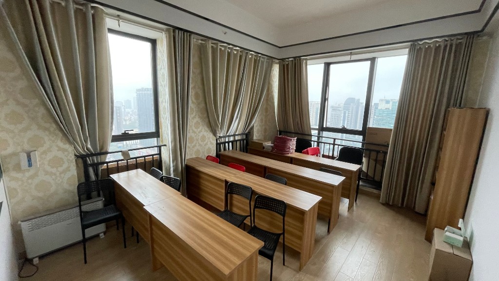 双银大厦 1室1厅1卫 1750.00元/月 双银大厦 1室1厅1卫 1750.00元/月室内图