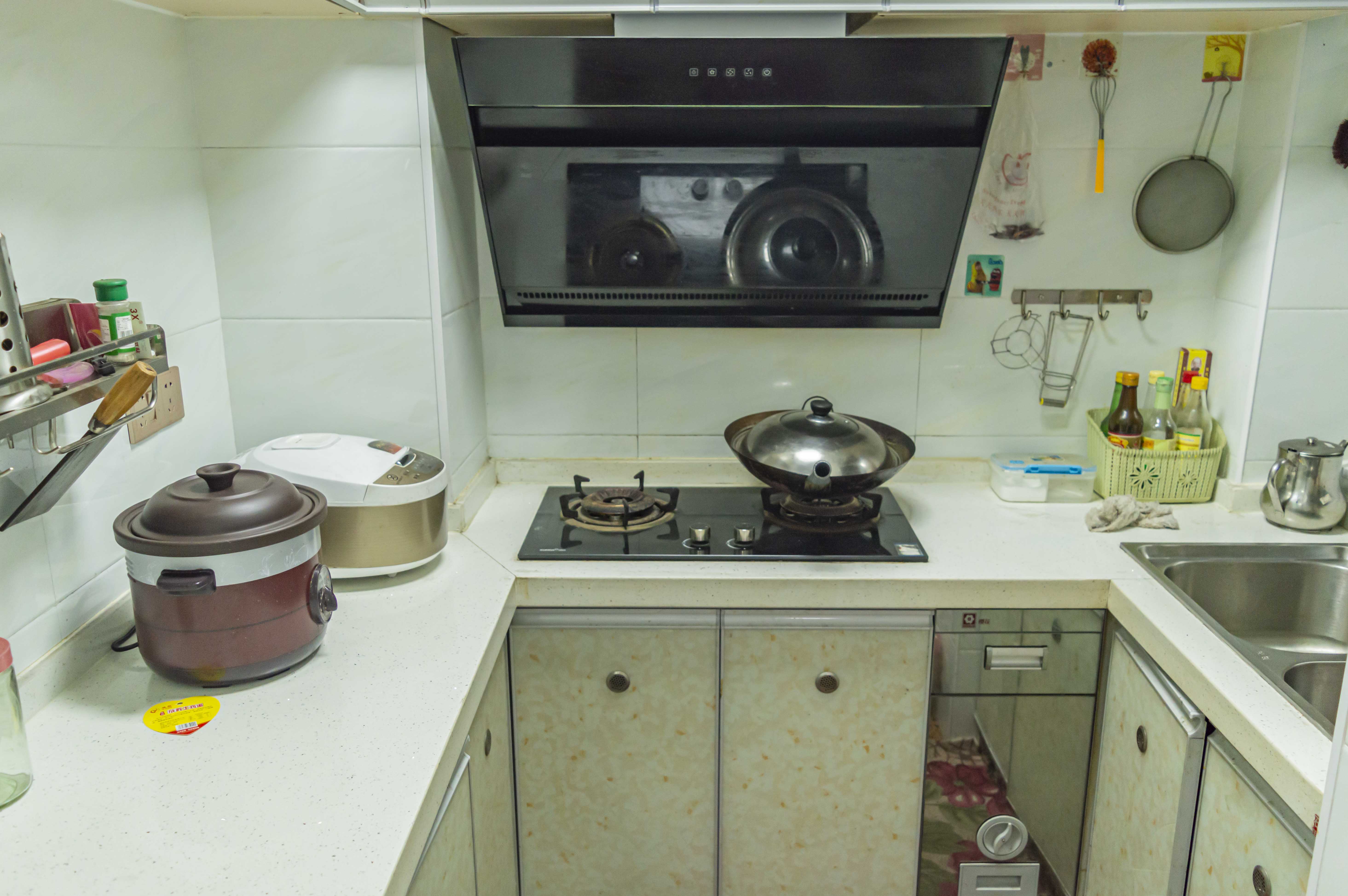 东方新城 2室2厅1卫 42.8万 东方新城 2室2厅1卫 42.8万客厅