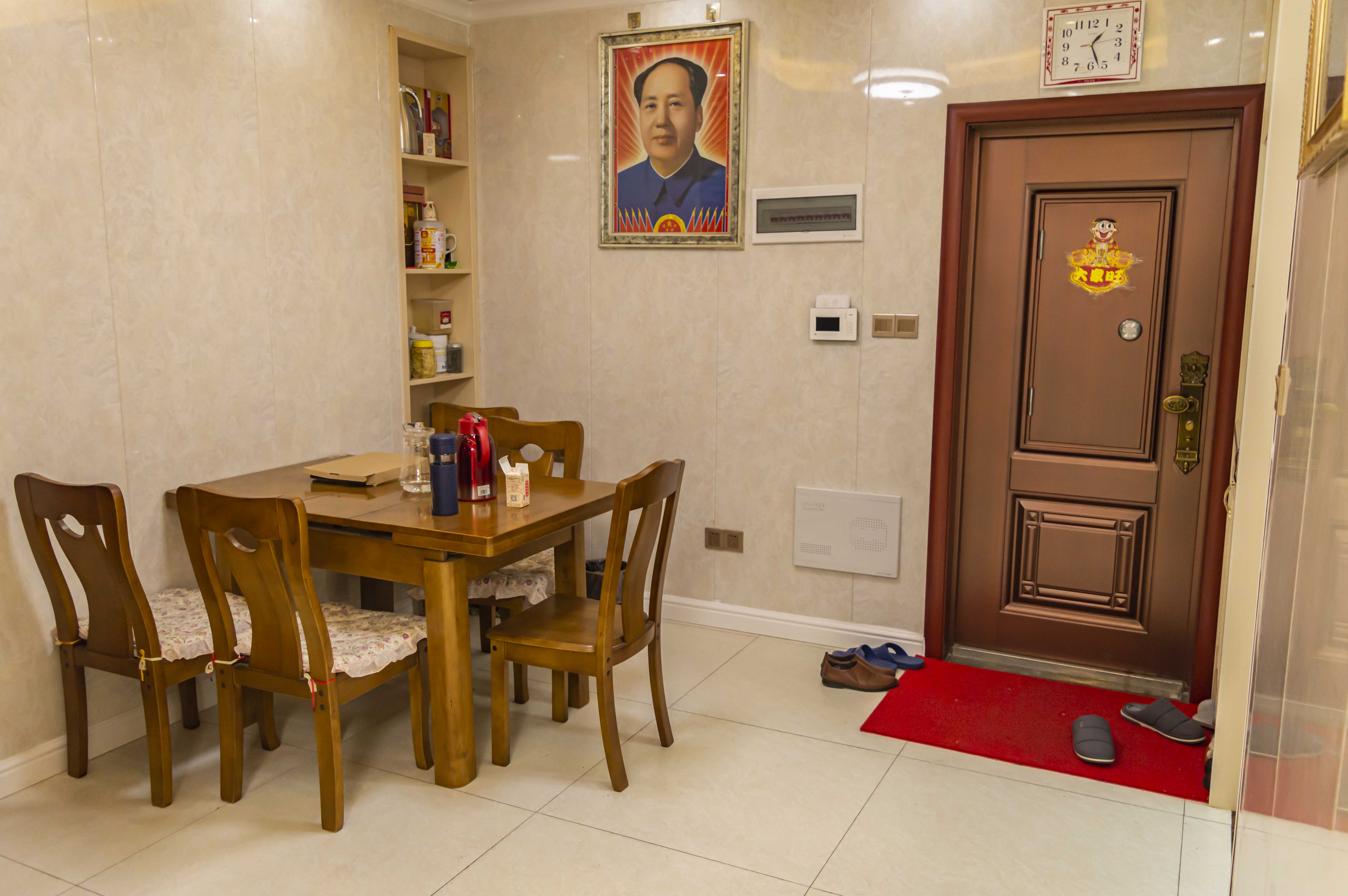 东方新城 2室2厅1卫 42.8万 东方新城 2室2厅1卫 42.8万客厅