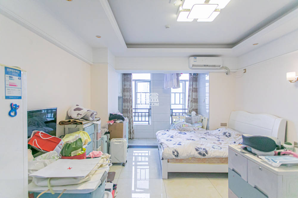 MOMA当代广场  1室1厅1卫    30.56万