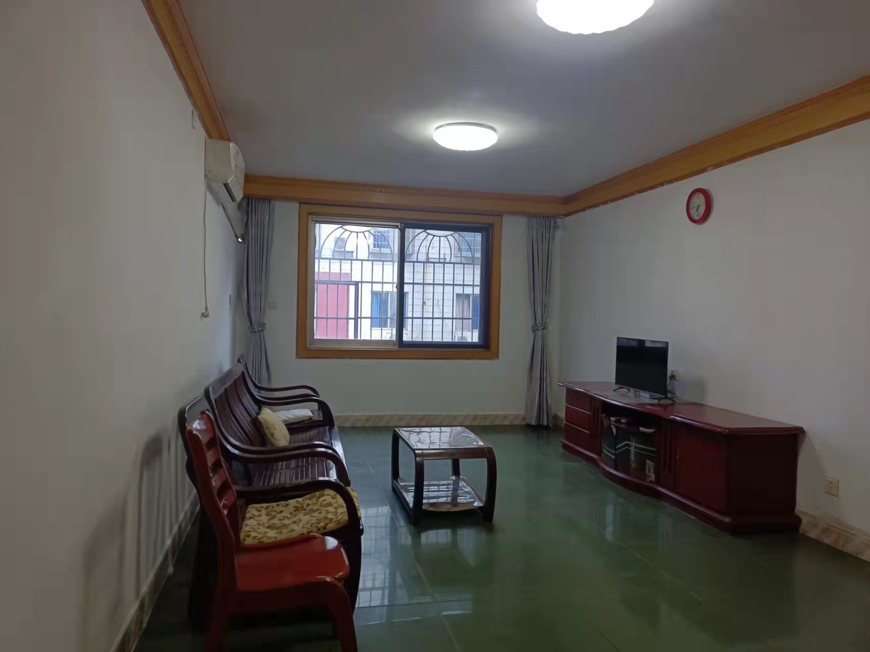 金洋大厦 2室1厅1卫 800.0元/月 金洋大厦 2室1厅1卫 800.0元/月室内图