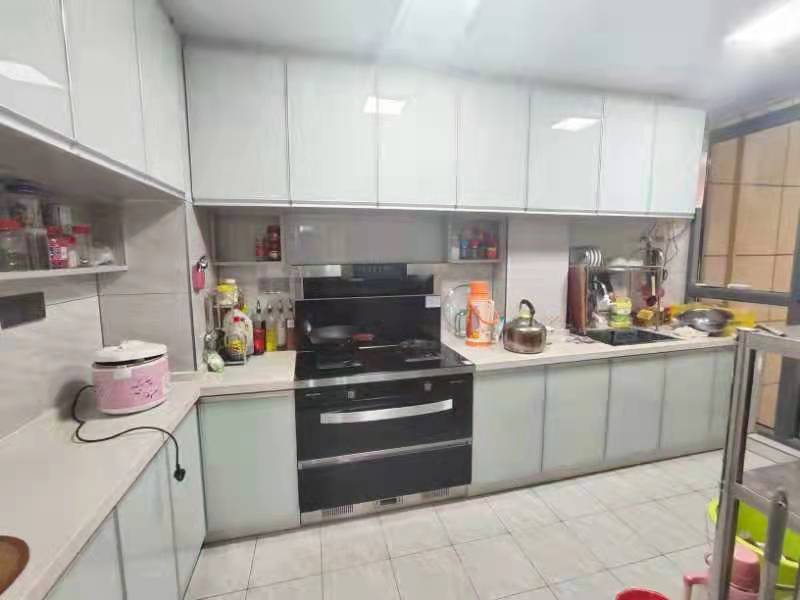 保利香槟国际 4室2厅2卫 2600.0元/月 保利香槟国际 4室2厅2卫 2600.0元/月室内图