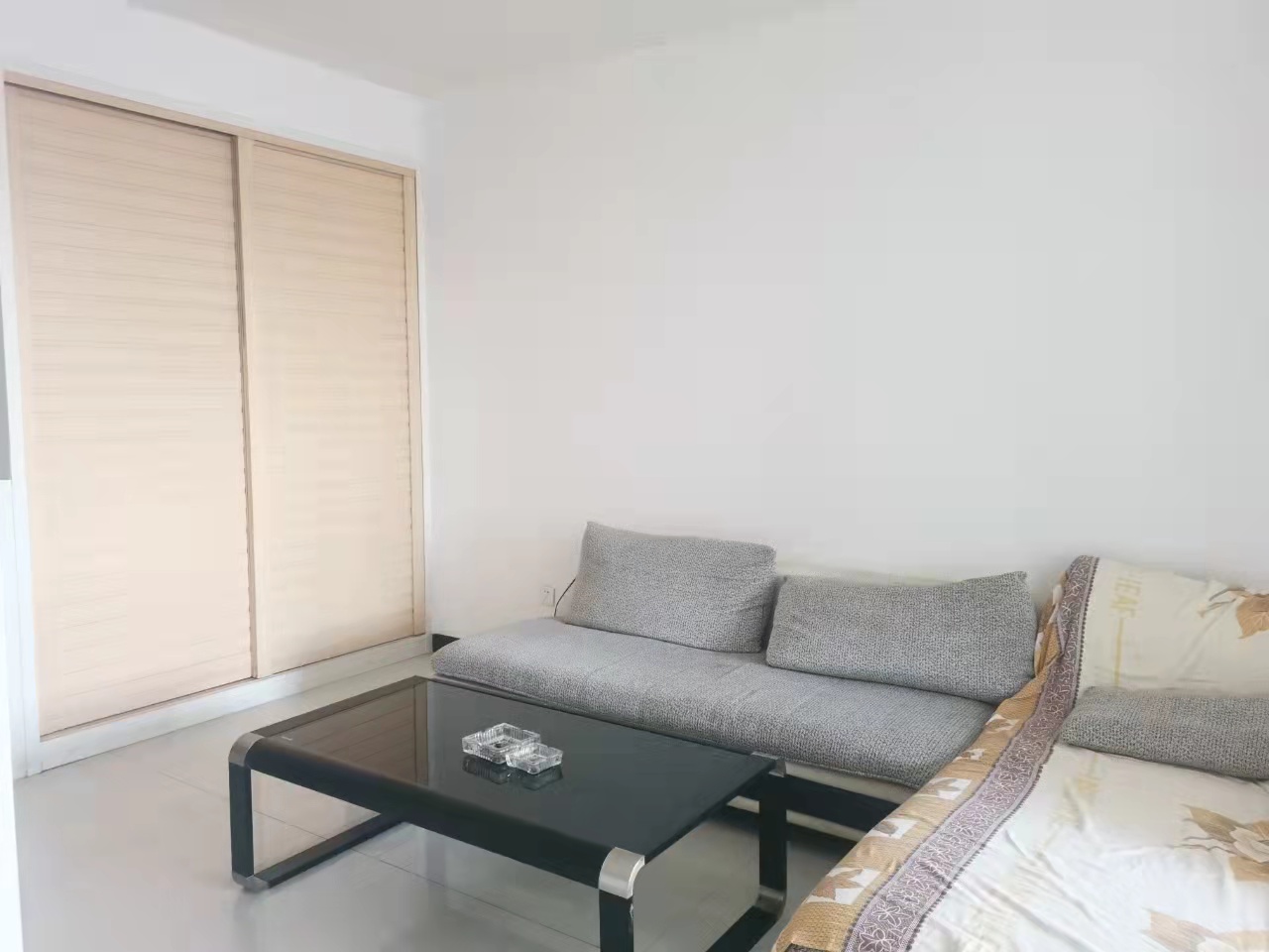 富厚名邸 1室1厅1卫 1000.0元/月 富厚名邸 1室1厅1卫 1000.0元/月